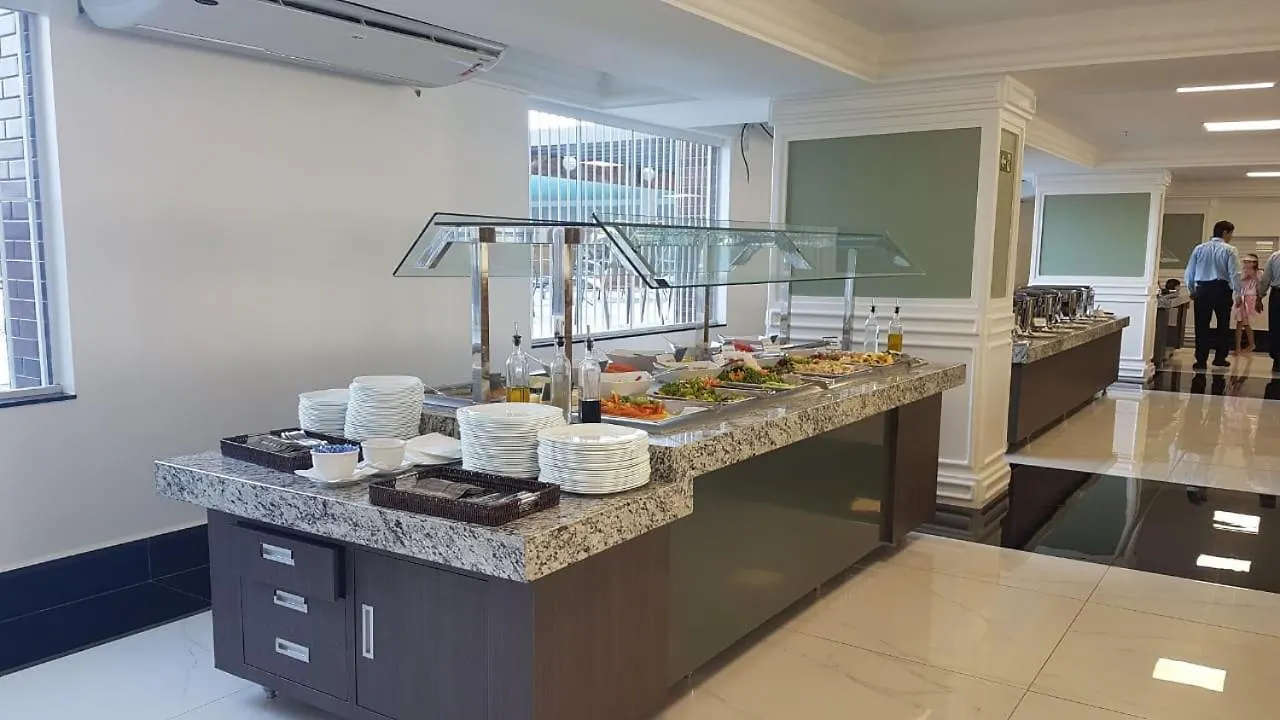 Piazza Di Roma. Andreia. Apartment Caldas Novas